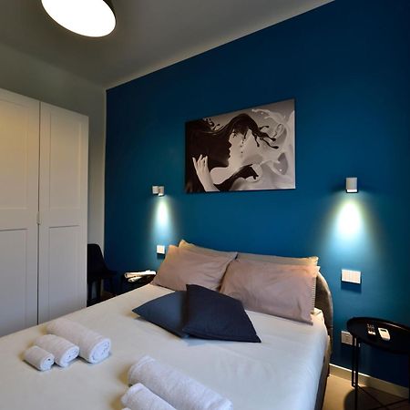 Studio Donatello Milan Luaran gambar