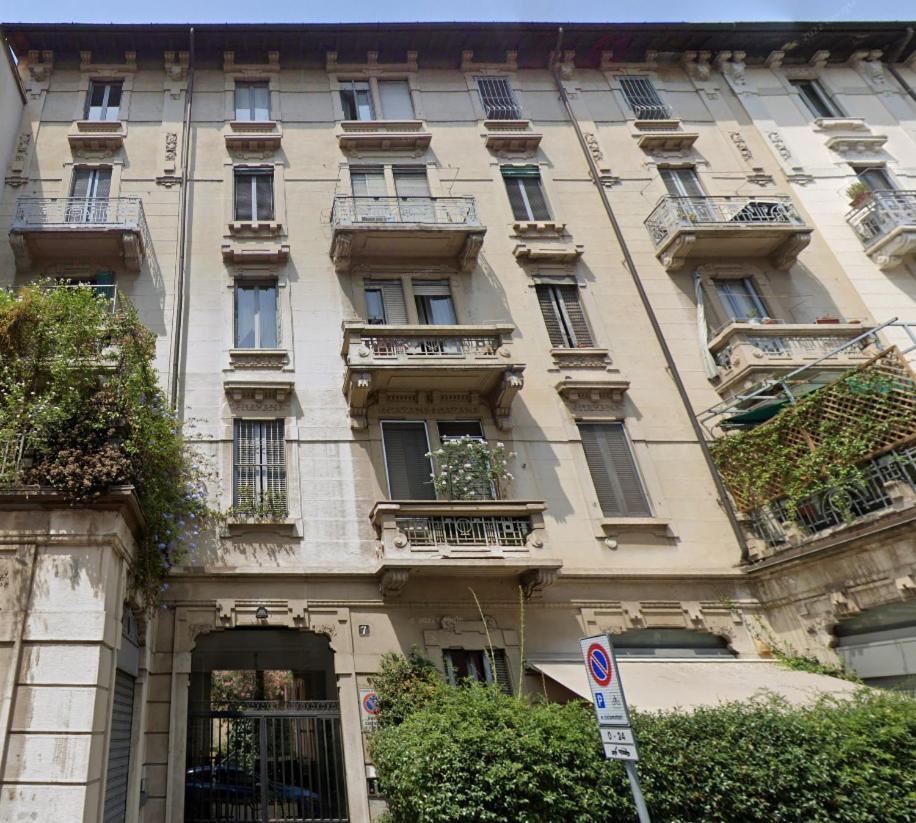 Studio Donatello Milan Luaran gambar